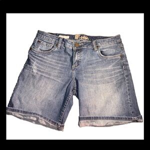 KUT from the Kloth Catherine Boyfriend Denim Cuff Shorts size 8